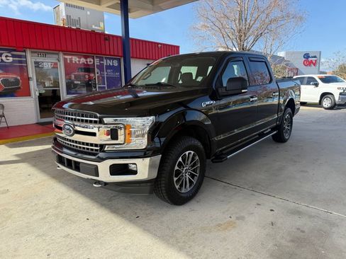 Used 2018 Ford F150 XLT w/ Equipment Group 302A Luxury image 7