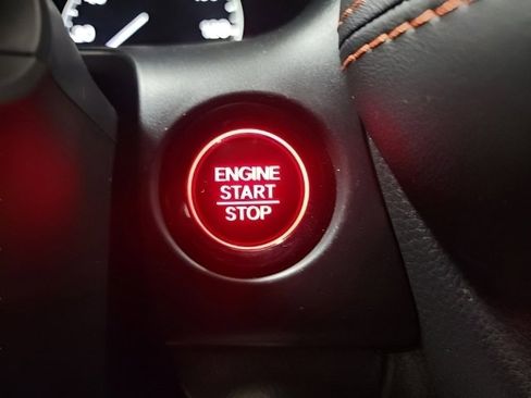 Used 2025 Honda HR-V Sport image 32