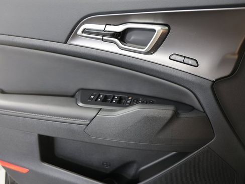 Certified 2026 Kia Sportage SX image 27