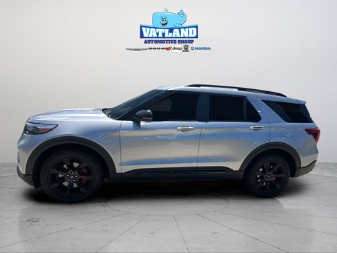 Used 2024 Ford Explorer ST w/ Equipment Group 401A AWD/4WD image 11