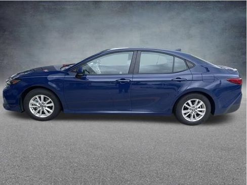 Used 2025 Toyota Camry LE FWD image 2