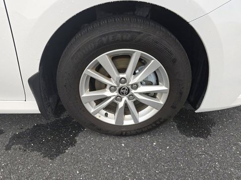 Used 2025 Toyota Camry XSE image 21