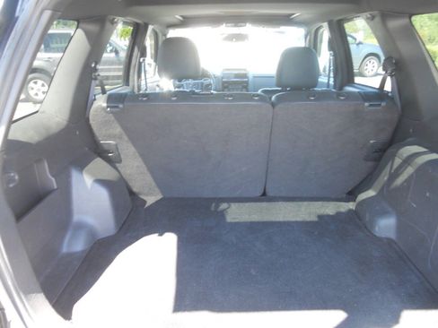 Used 2010 Ford Escape Limited AWD/4WD image 25