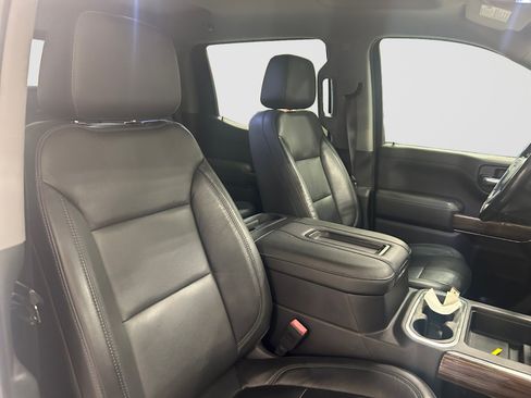 Used 2019 Chevrolet Silverado 1500 RST AWD/4WD image 18