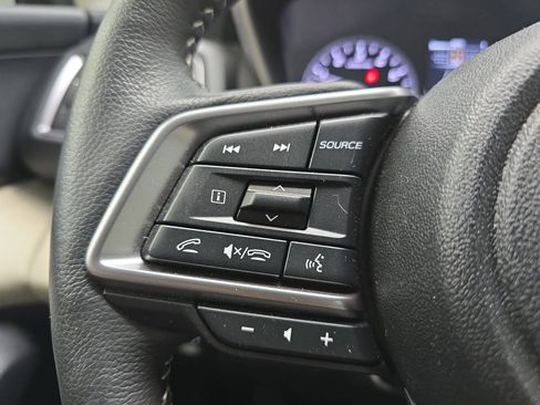 Used 2024 Subaru Ascent Limited w/ Technology Package image 32