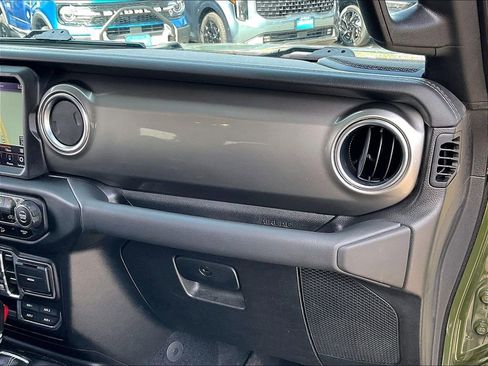 Used 2021 Jeep Wrangler Unlimited Sahara w/ Dual Top Group image 12