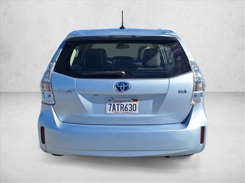 Used 2013 Toyota Prius V Five image 6