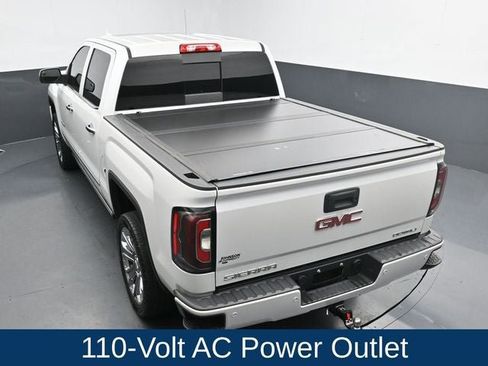 Used 2018 GMC Sierra 1500 Denali w/ Denali Ultimate Package AWD/4WD image 22