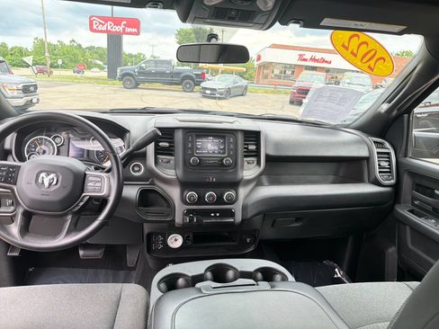 Used 2022 RAM 3500 Tradesman AWD/4WD image 15