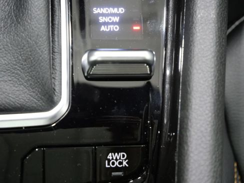 New 2026 Jeep Compass Latitude AWD/4WD image 21