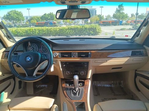 Used 2007 BMW 328i Sedan RWD image 16