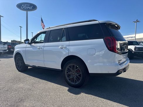 New 2025 Ford Expedition Platinum w/ Stealth Performance Package image 10