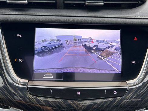 Used 2020 Cadillac XT6 Premium Luxury AWD/4WD image 12
