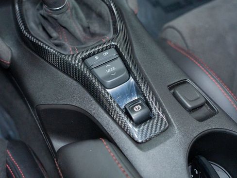 Used 2018 Chevrolet Camaro ZL1 RWD image 42