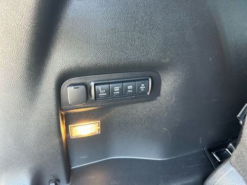 Used 2016 Ford Explorer Sport w/ Equipment Group 401A AWD/4WD image 28