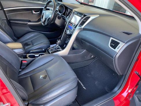 Used 2013 Hyundai Elantra GT w/ Style Pkg FWD image 16