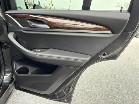 Used 2021 BMW X4 xDrive30i w/ Premium Package 3 image 16