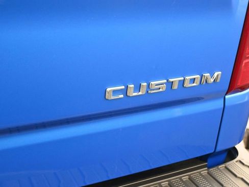 Used 2025 Chevrolet Silverado 1500 Custom w/ Turbomax Blackout Package RWD image 31