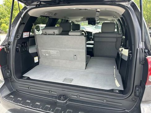Used 2020 Toyota Sequoia Platinum AWD/4WD image 12