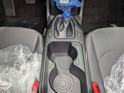 Certified 2025 Kia K4 LXS image 18