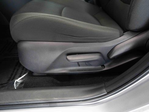 Used 2024 Toyota RAV4 LE FWD image 12