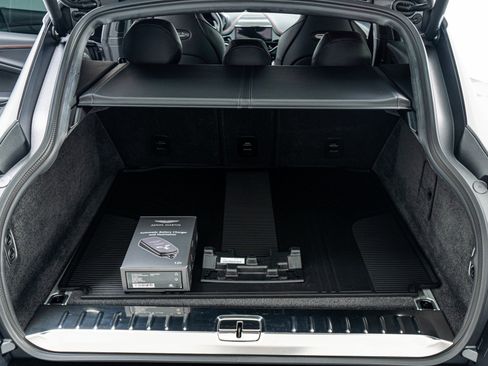 Used 2025 Aston Martin DBX 707 image 19