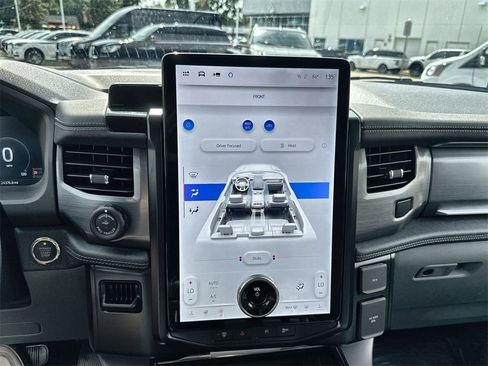 Used 2024 Ford F150 Lightning Flash image 22