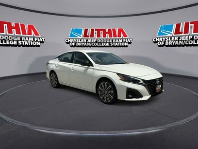 Used 2025 Nissan Altima 2.5 SR