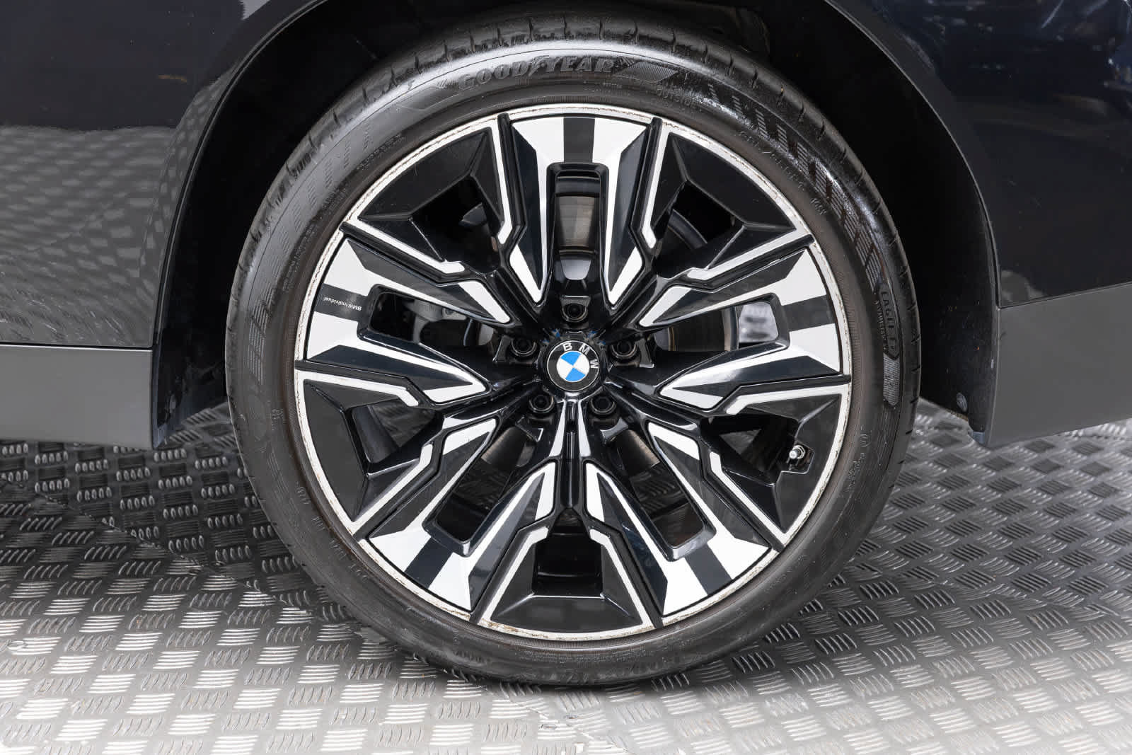 Used 2025 BMW X3 xDrive30i w/ Convenience Package AWD/4WD image 46