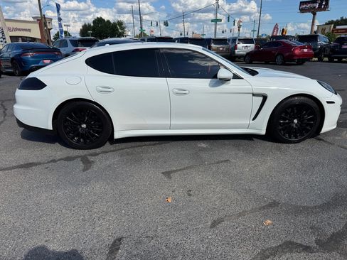 Used 2016 Porsche Panamera AWD/4WD image 2