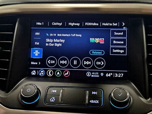 Used 2023 GMC Acadia Denali image 18