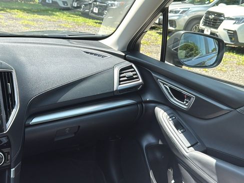 Certified 2023 Subaru Forester Limited AWD/4WD image 24