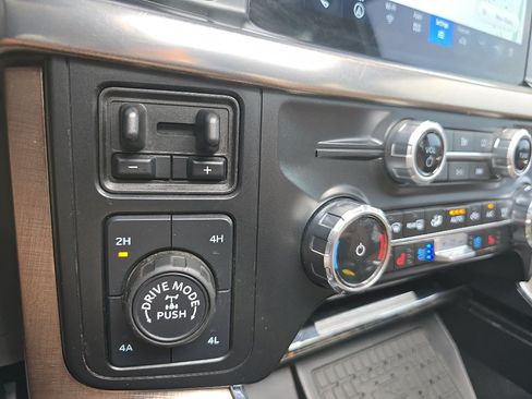 Used 2024 Ford F150 King Ranch w/ FX4 Off-Road Package AWD/4WD image 26