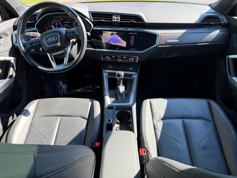 Used 2023 Audi Q3 2.0T Premium w/ Convenience Package AWD/4WD image 11