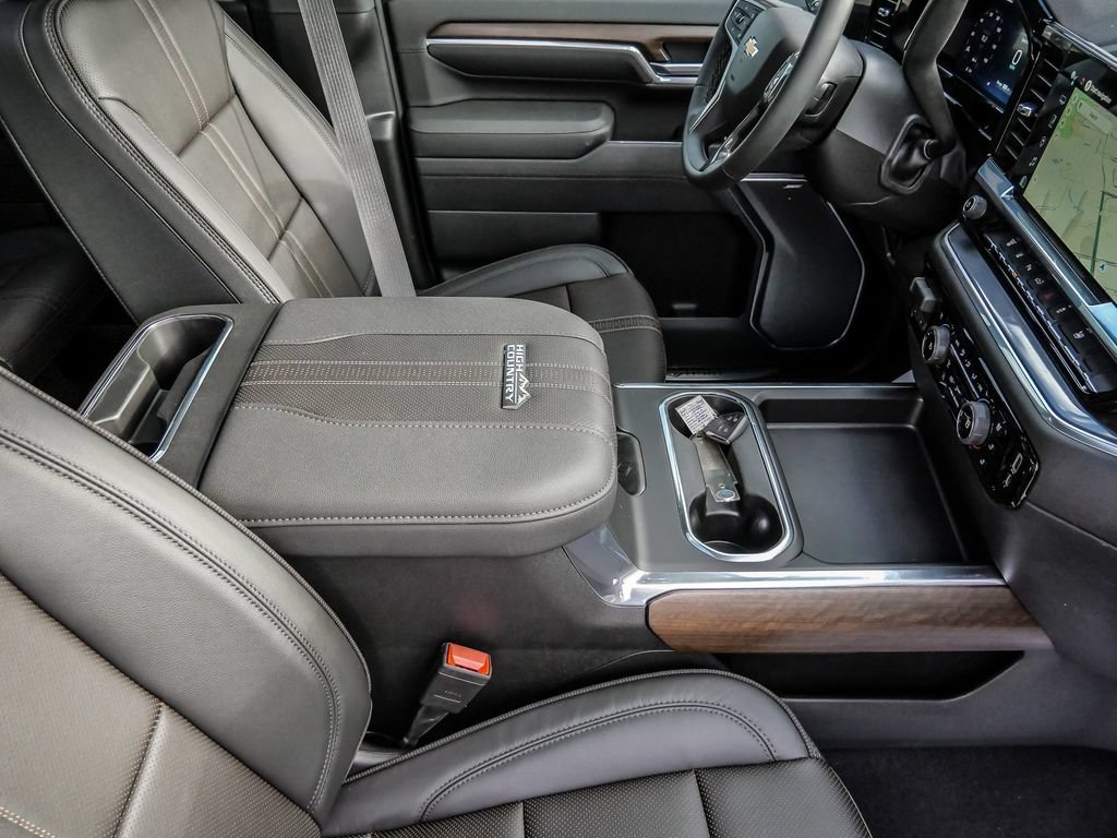 New 2026 Chevrolet Silverado 2500 High Country w/ Technology Package AWD/4WD image 18