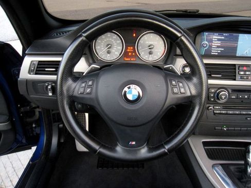 Used 2012 BMW 335is Convertible image 21