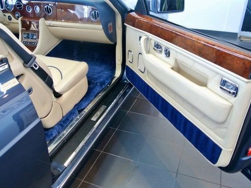 Used 2000 Rolls-Royce Corniche image 21