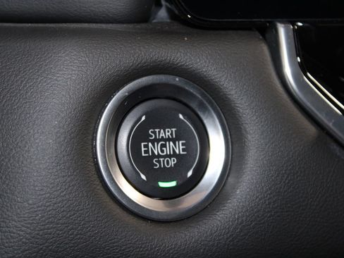 Used 2024 GMC Canyon Elevation w/ Trailering Package RWD image 36