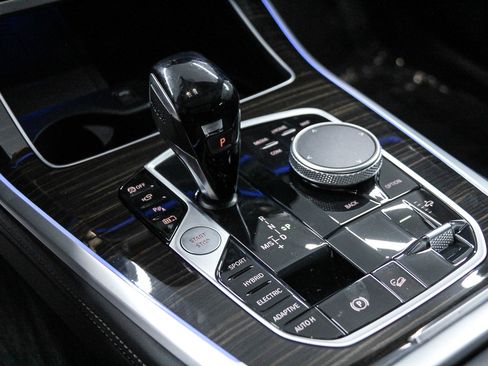 Certified 2023 BMW X5 xDrive45e w/ M Sport Package image 20