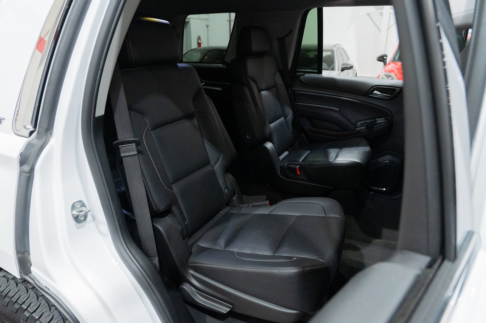 Used 2020 GMC Yukon SLT AWD/4WD image 28