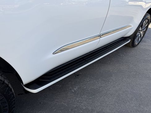 Used 2019 Toyota Sequoia Limited image 9