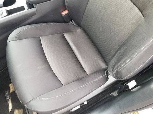 Used 2024 Nissan Altima 2.5 SV FWD image 12