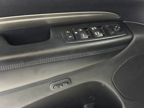 Used 2017 Dodge Durango GT w/ Nav & Power Liftgate Group RWD image 29