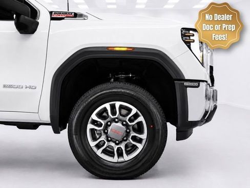 Used 2024 GMC Sierra 2500 SLT w/ SLT Convenience Package AWD/4WD image 7