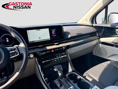 Used 2024 Kia Carnival SX FWD image 32