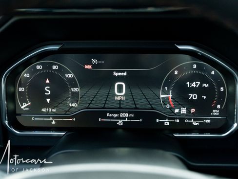 Used 2025 GMC Sierra 1500 AT4 w/ AT4 Premium Package image 17