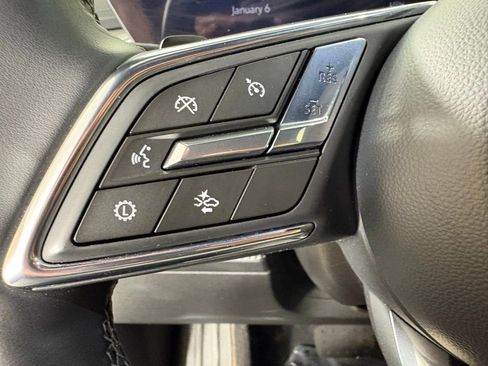 Used 2025 Buick Enclave Preferred image 24