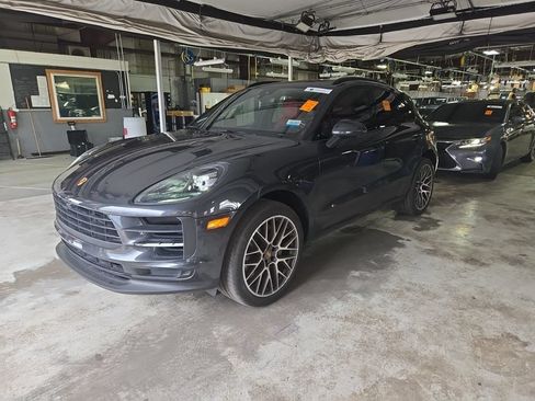 Used 2021 Porsche Macan S AWD/4WD image 1