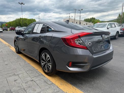 Used 2017 Honda Civic EX-T image 6