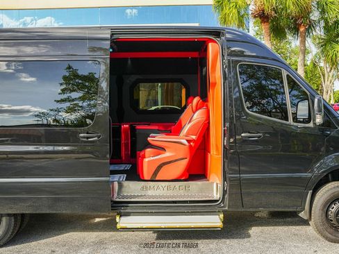 Used 2019 Mercedes-Benz Sprinter 4x4 170 image 39